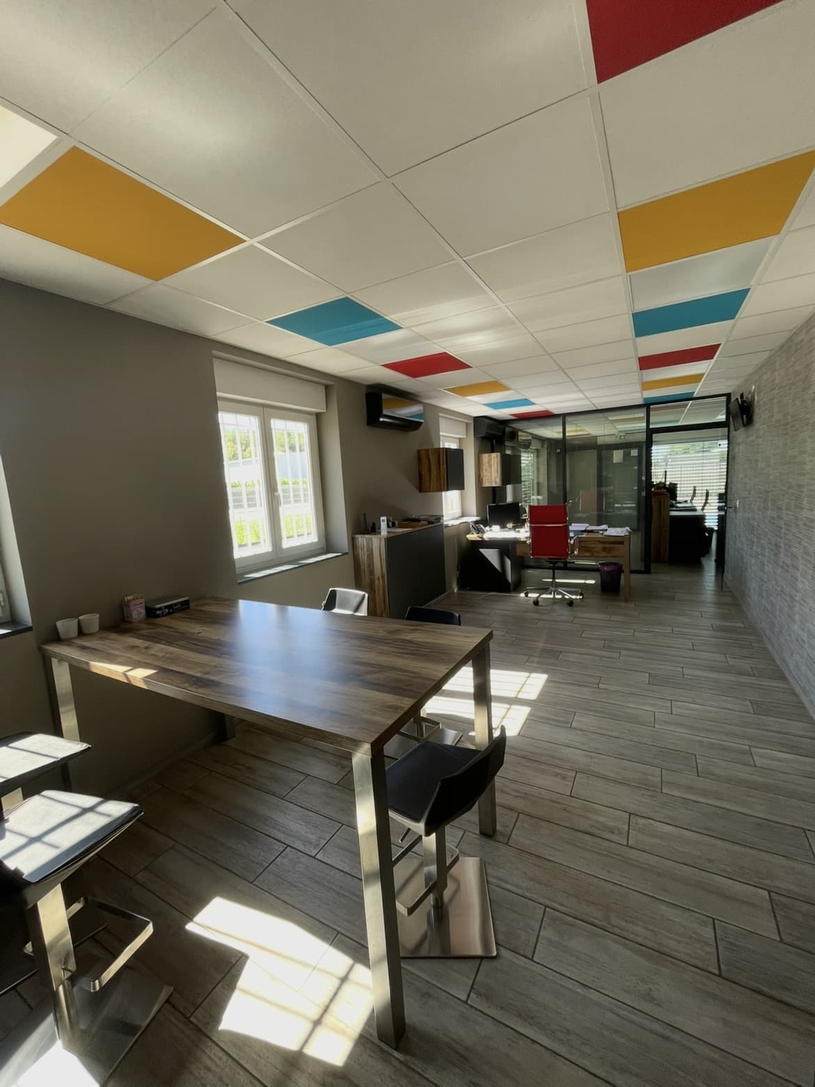 Espace de bureaux entretenu par OptiClean Services